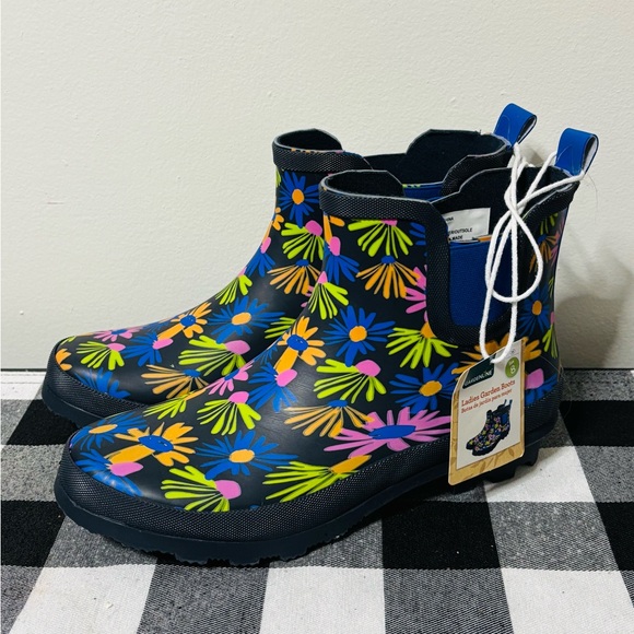 Aldi Gardenline Floral Ladies Garden Rubber Boots Daisey Women's Size 8 NWT - Picture 1 of 9